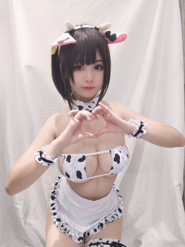 No.025-小奶牛自拍版女仆 [20P]-慕色阁
