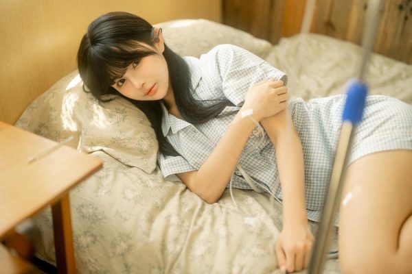 No.108 – 生病女友 [48P]-慕色阁