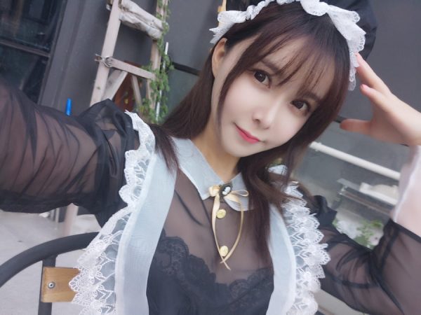 No.041 – 黑色透明女仆 [33P]-慕色阁