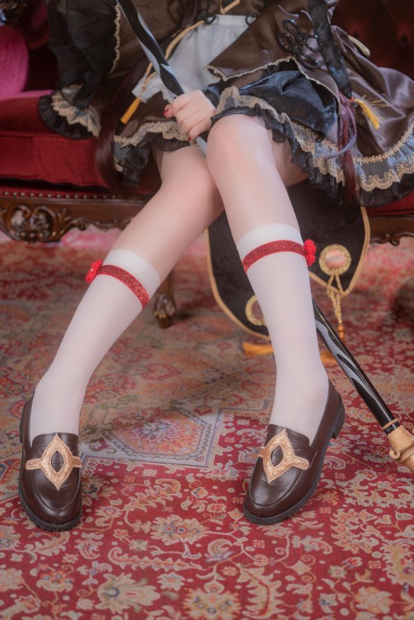 No.021 – 原神 胡桃女仆 [33P]-慕色阁