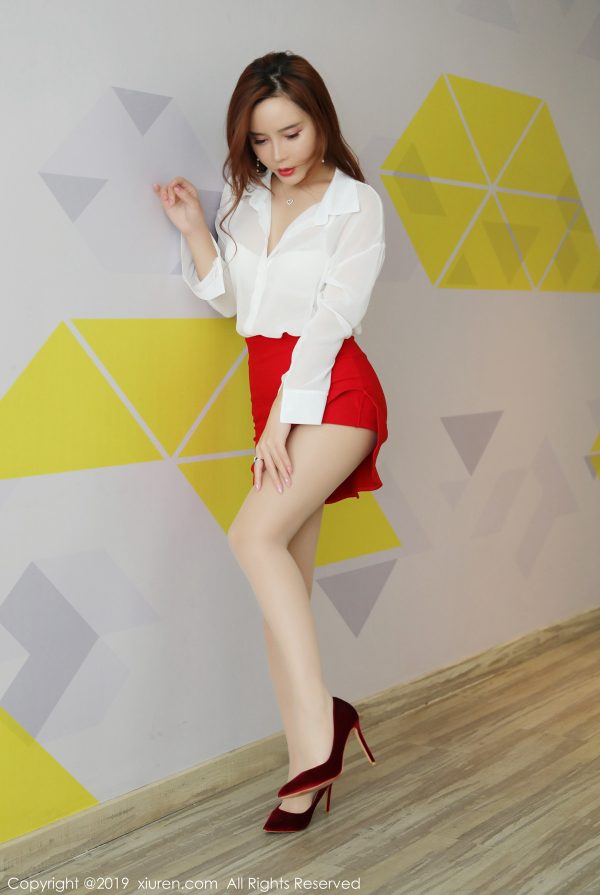 [XiuRen秀人网] N0.1879 艾小青-慕色阁