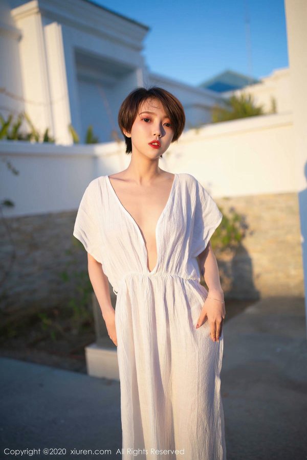 [XiuRen秀人网] No.2405 冯木木LRIS-慕色阁