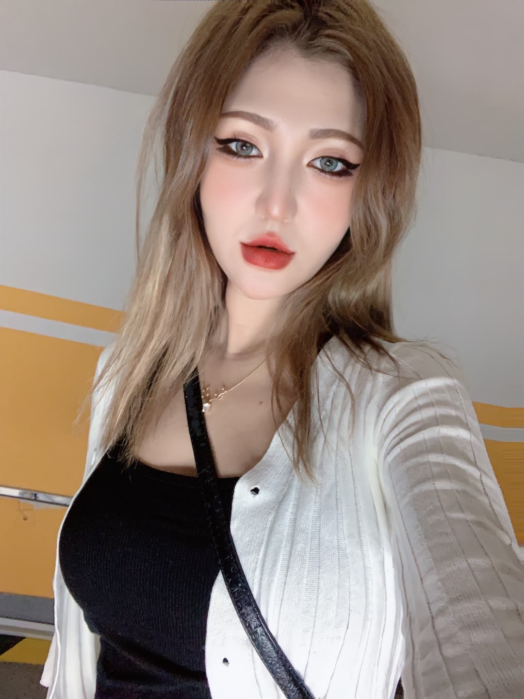 No.031 – nazakar  [26P] 乌市-慕色阁
